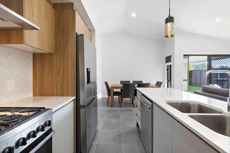 Sixth view of Homely house listing, 19 Abode Way, Kawungan QLD 4655