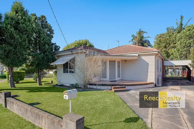 2a Hitchcock Avenue, New Lambton NSW 2305