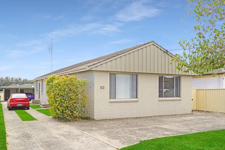 Second view of Homely unit listing, 1/162 Pur Pur Avenue, Lake Illawarra NSW 2528