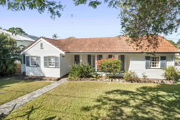 81 Plimsoll Street, Greenslopes QLD 4120