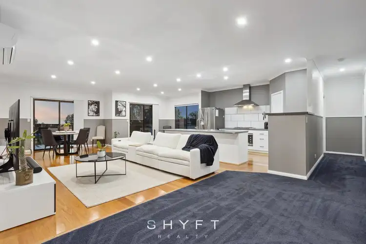 Second view of Homely house listing, 11 Callow Drive, Bullsbrook WA 6084