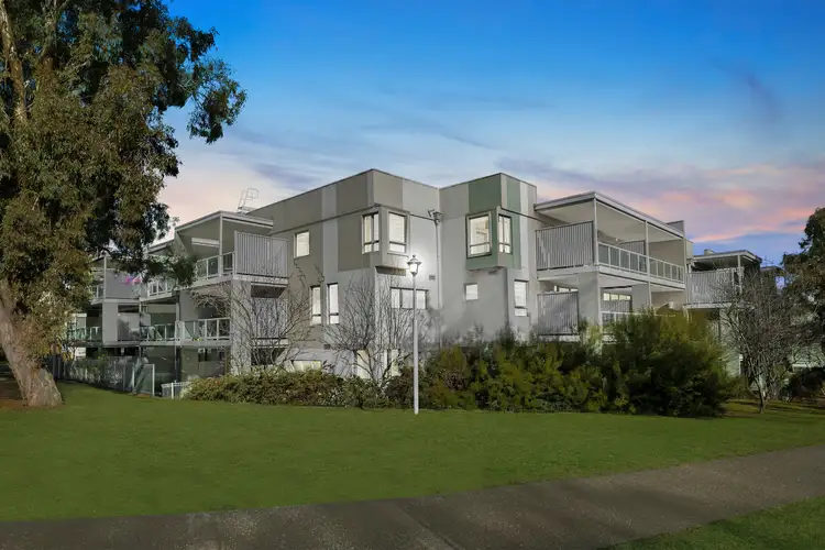 28/2 Eardley Street, Bruce ACT 2617