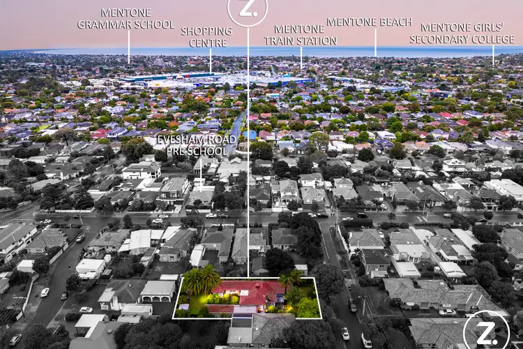 2 Tenham Grove, Cheltenham VIC 3192