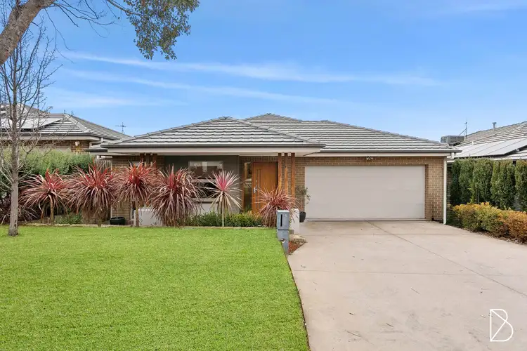 6 Garraway Crescent, Googong NSW 2620