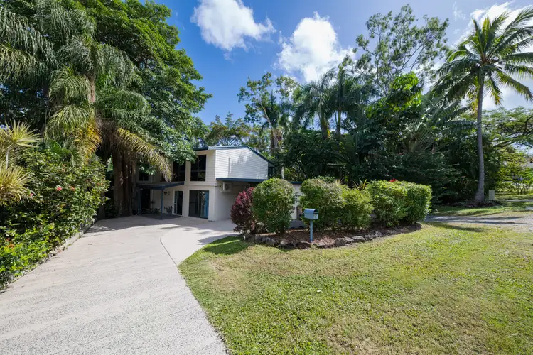 Second view of Homely house listing, 8 Iluka Street, Cannonvale QLD 4802
