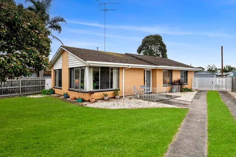 13 Westmoreland Street, St Albans Park VIC 3219