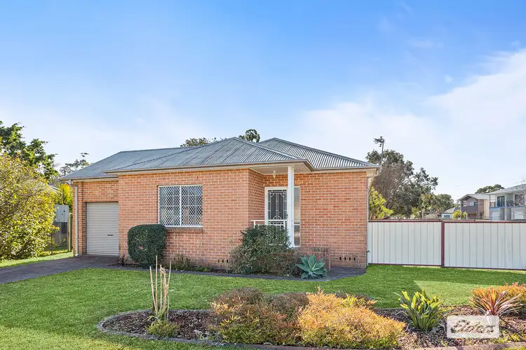 Main view of Homely unit listing, 1/37 Albert Street, Unanderra NSW 2526