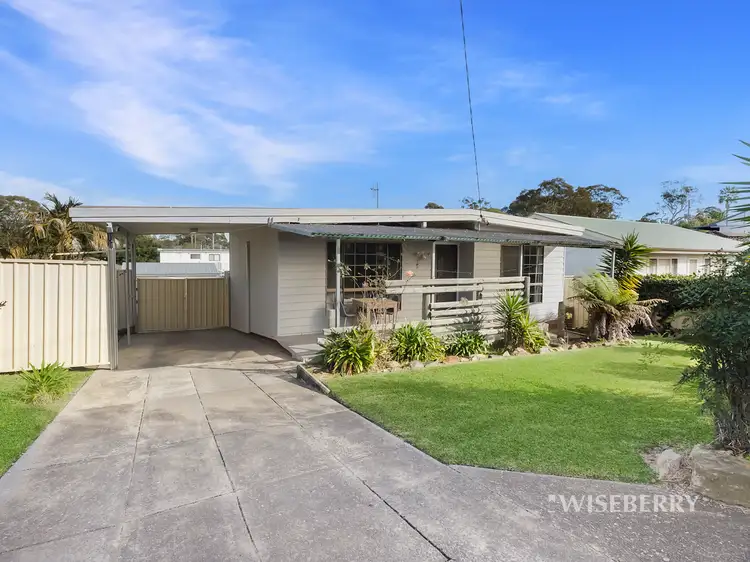 64 Coonanga Avenue, Budgewoi NSW 2262