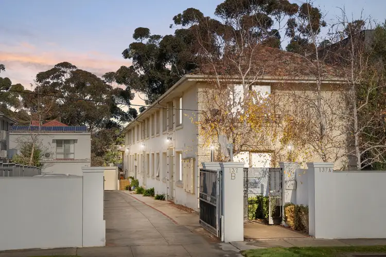 9/137a Woodland Street, Essendon VIC 3040