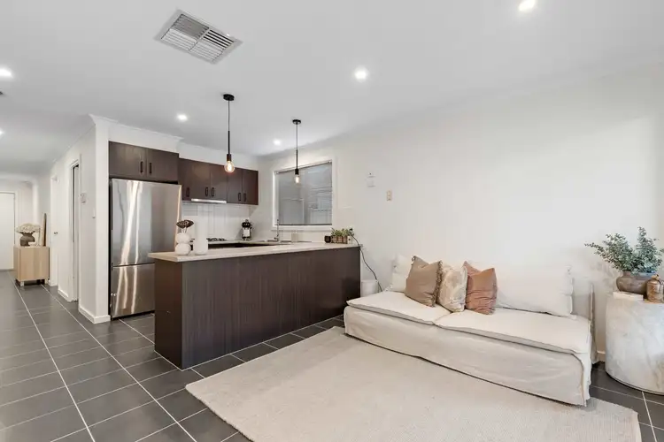 Sixth view of Homely house listing, 7 Richie Circuit, Hillside VIC 3037