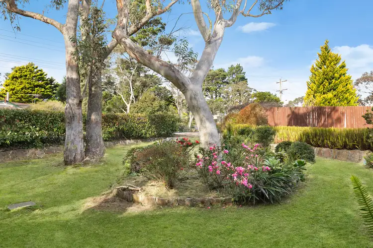 Second view of Homely house listing, 27 Tableland Road, Wentworth Falls NSW 2782