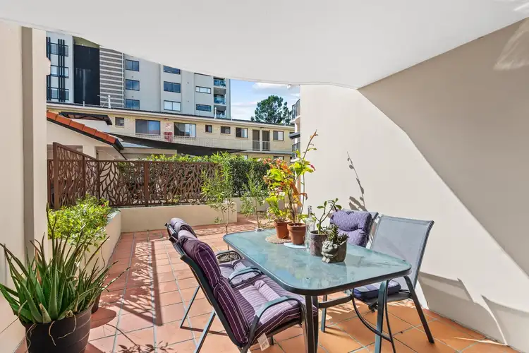 Fourth view of Homely apartment listing, 5/33 LENNEBERG Street, Southport QLD 4215