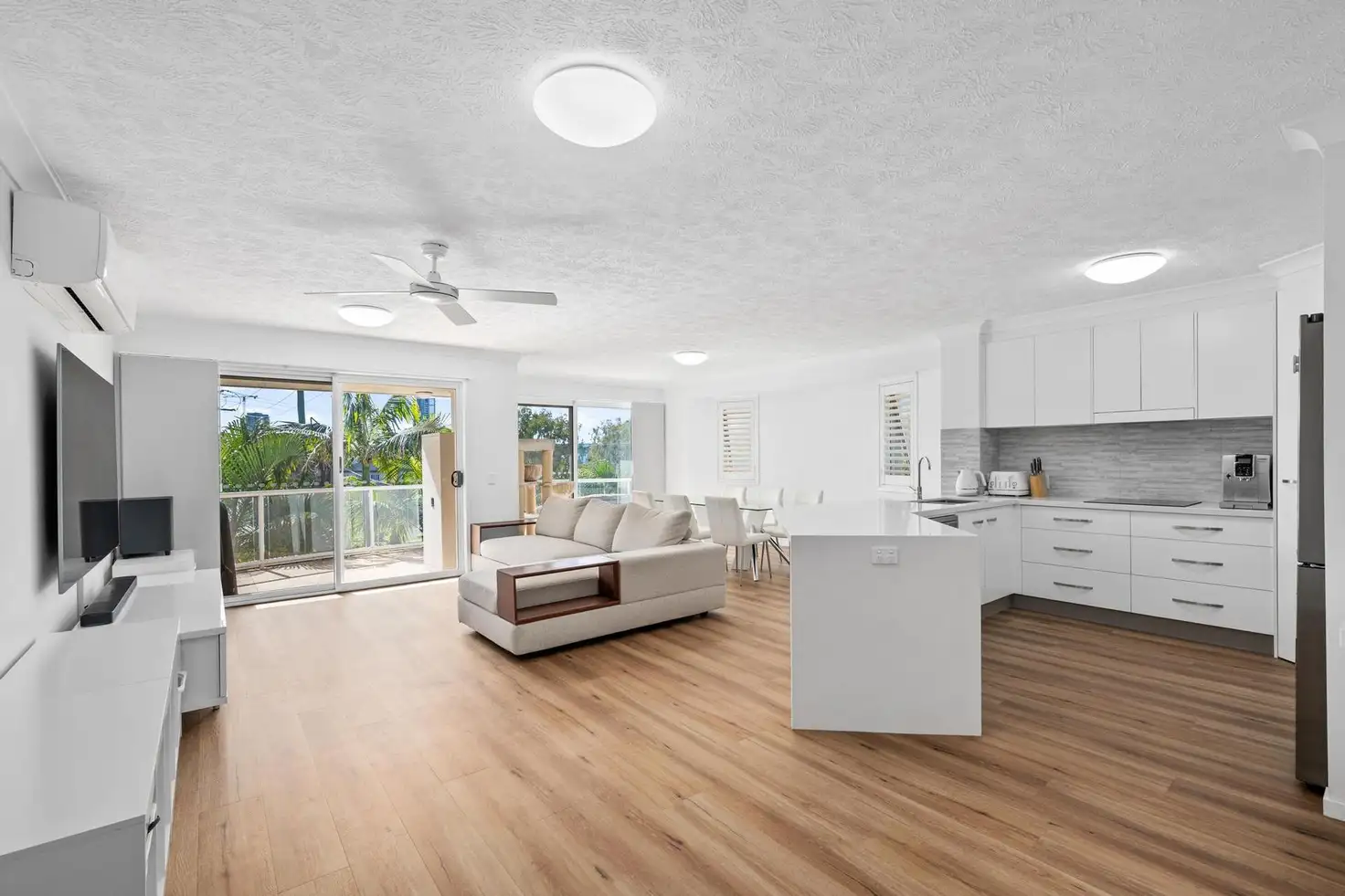 Main view of Homely unit listing, 25/16 Sykes Court, Southport QLD 4215