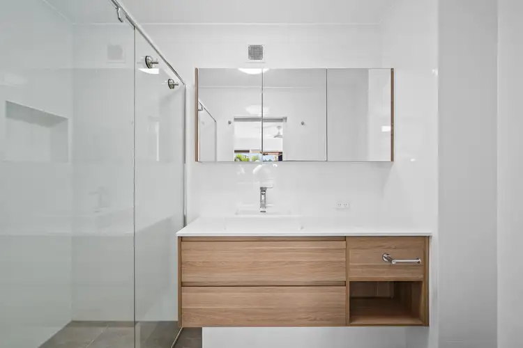 Fifth view of Homely unit listing, 25/16 Sykes Court, Southport QLD 4215