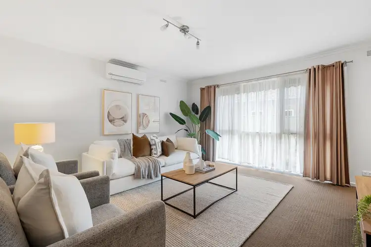 2/13 Royal Avenue, Essendon North VIC 3041
