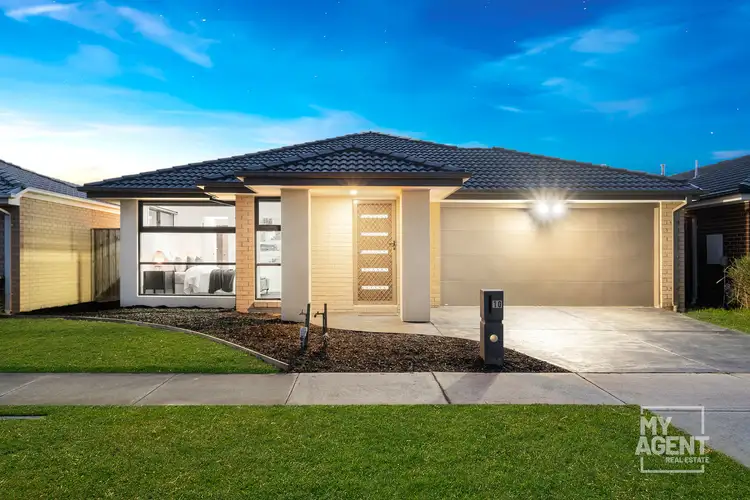 10 Frogmores Street, Pakenham VIC 3810