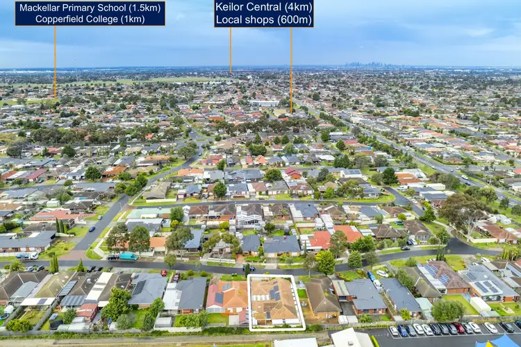 19 Bluestone Walk, Delahey VIC 3037