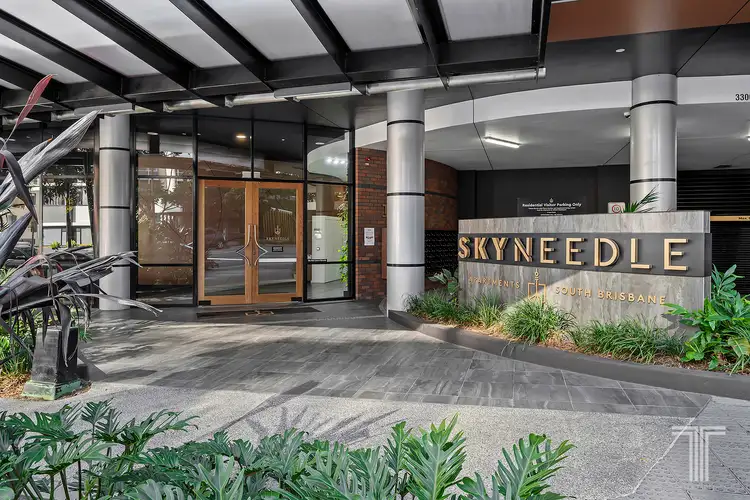 11005/16 Edmondstone Street, South Brisbane QLD 4101