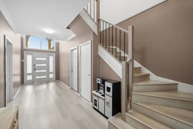 Sixth view of Homely house listing, 10 Quaama Close, Prestons NSW 2170