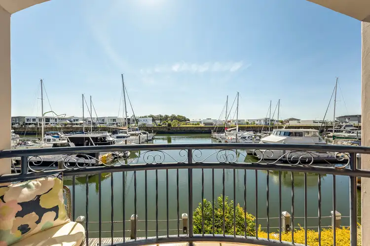 60 John Lund Drive, Hope Island QLD 4212