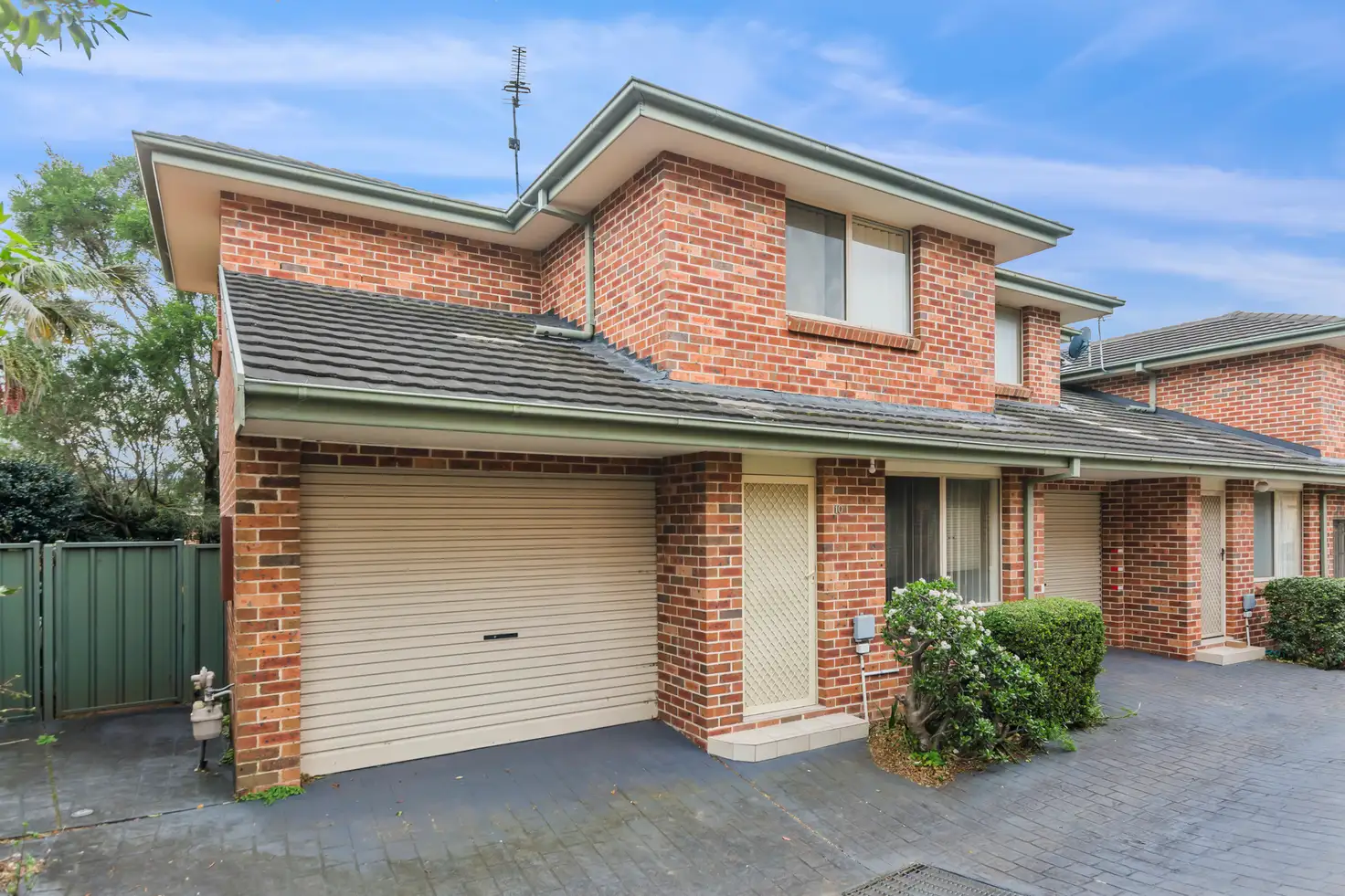 Main view of Homely townhouse listing, 10/8-14 Rixon Pass Road, Woonona NSW 2517