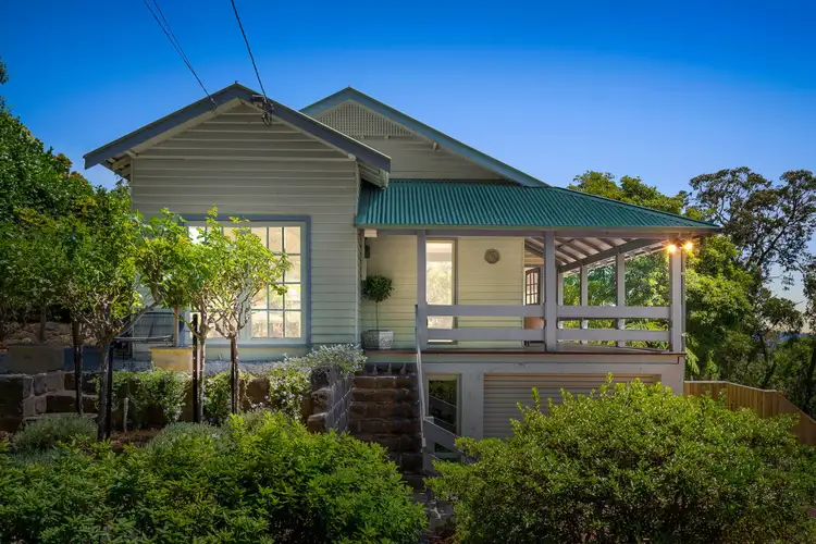 8 View Road, The Basin VIC 3154