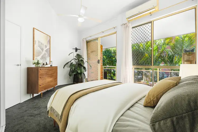 Fifth view of Homely apartment listing, 2/7 Francis Street, Dee Why NSW 2099