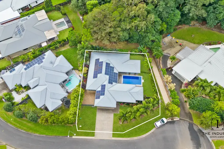 13 Megalong Close, Smithfield QLD 4878