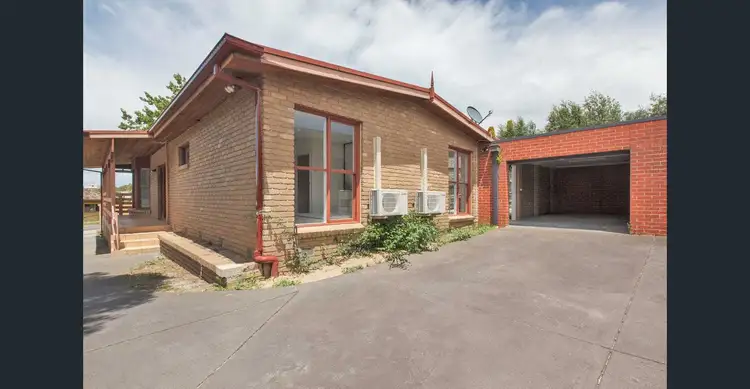 1/5 Saniky Street, Notting Hill VIC 3168