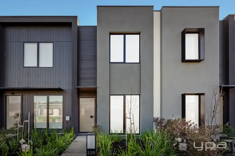 339 Waterhaven Boulevard, Point Cook VIC 3030