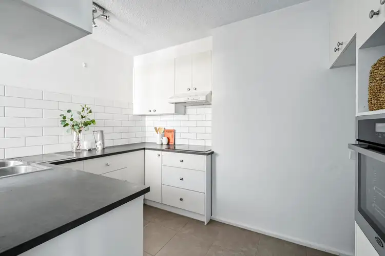Fourth view of Homely apartment listing, 3/14-16 Grove Road, Hawthorn VIC 3122