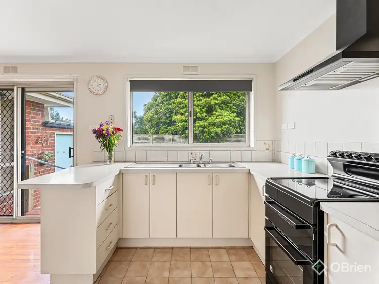 Fifth view of Homely unit listing, 2/24 Maxwell Court, Langwarrin VIC 3910