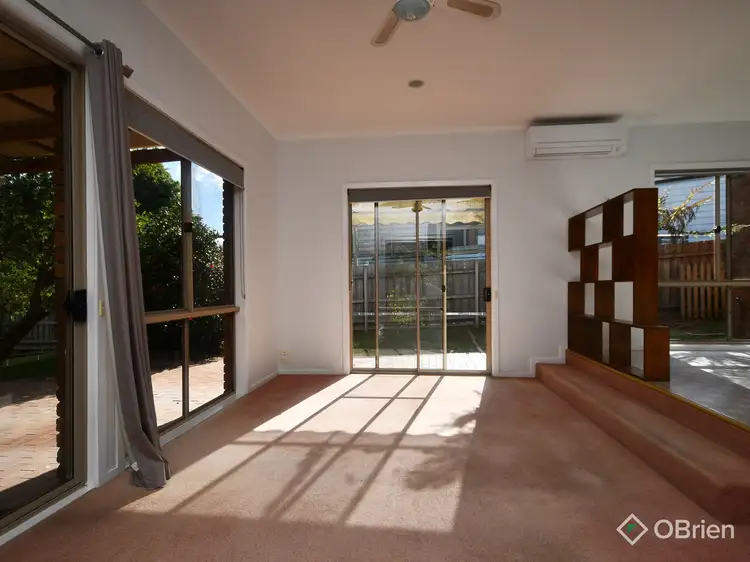 Sixth view of Homely house listing, 4 Hugh Court, Bairnsdale VIC 3875