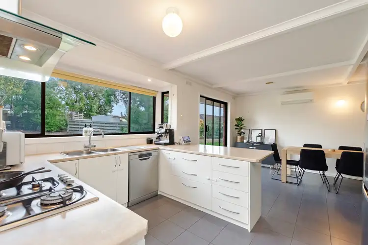 Second view of Homely house listing, 4 Moffatt Court, Portland VIC 3305