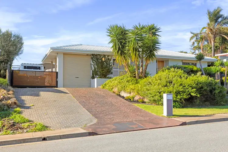 4 Rubin Street, Hallett Cove SA 5158