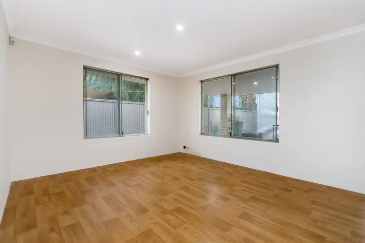 Sixth view of Homely house listing, 6 Grandis Bend, Southern River WA 6110