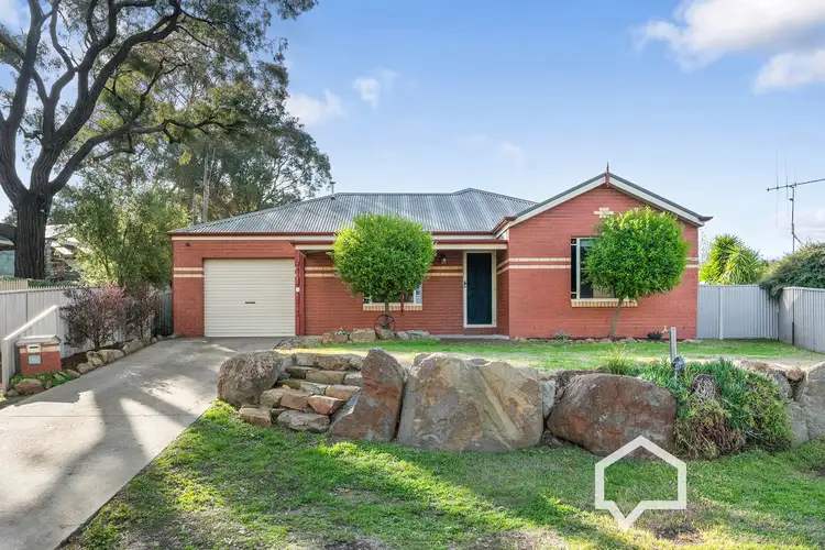 92 Mistletoe Street, Golden Square VIC 3555