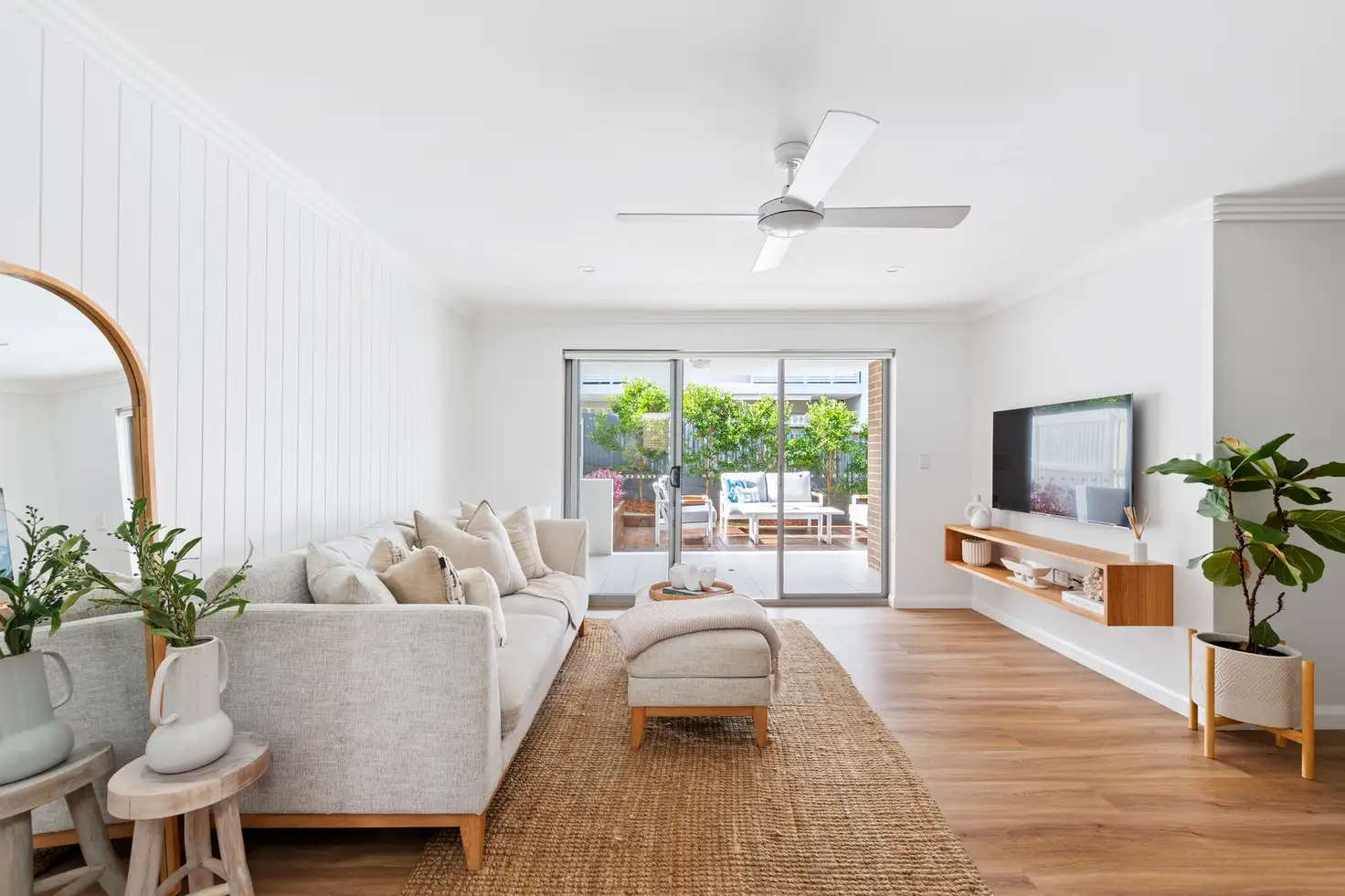 Main view of Homely apartment listing, 4/15-19 Shackel Avenue, Brookvale NSW 2100