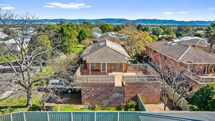 2/6 Main Street, Scone NSW 2337