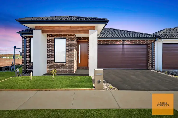 74 Buckingham Boulevard, Strathtulloh VIC 3338