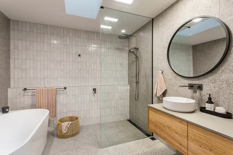 Sixth view of Homely house listing, 11 Colleen Street, Berkeley Vale NSW 2261