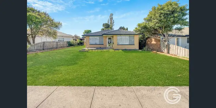 32 Main Street, Pakenham VIC 3810