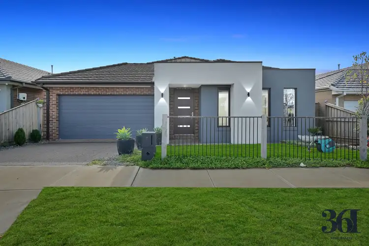 19 Fuchsia Drive, Rockbank VIC 3335