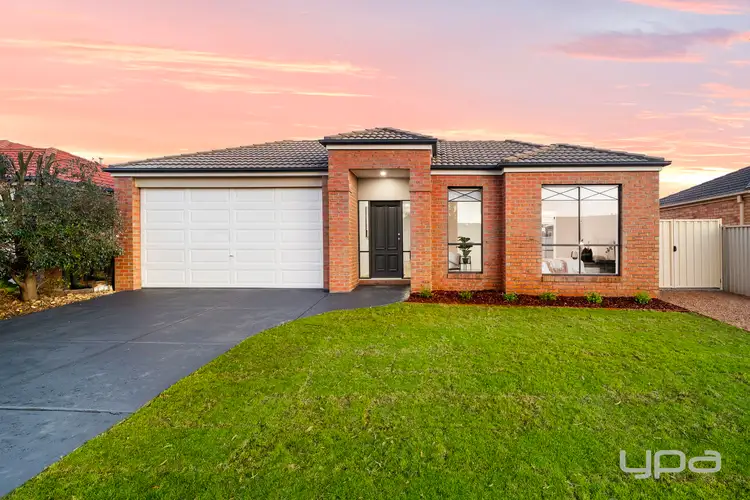 Main view of Homely house listing, 6 Daintree Retreat, Caroline Springs VIC 3023