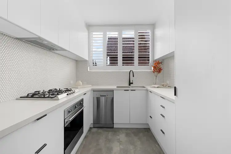 Fifth view of Homely apartment listing, 4/411 Toorak Road, Toorak VIC 3142
