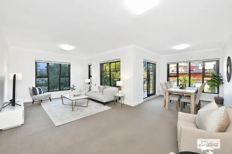 50/143 Bowden Street