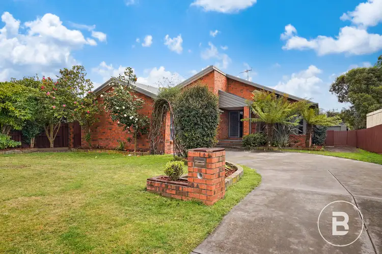 15 Bonshaw Drive, Sebastopol VIC 3356