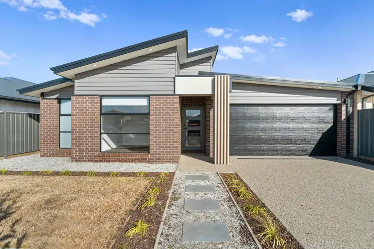 15 Anglesea Street, Winter Valley VIC 3358