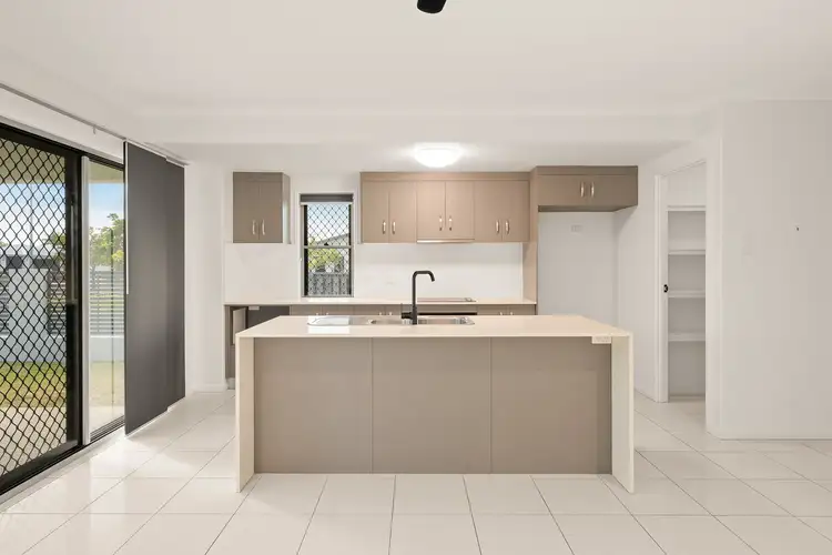 Fifth view of Homely house listing, 31 Lancaster Way, Ooralea QLD 4740