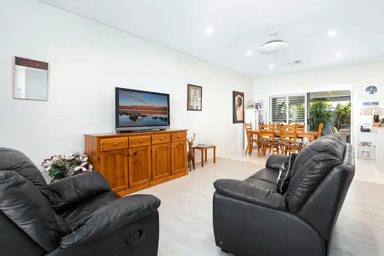 Fourth view of Homely townhouse listing, 2/104 Gannons Road, Caringbah South NSW 2229